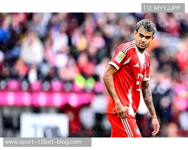 奥利塞与迪亚斯上半季联手造40球创德甲边锋组合新纪录超越罗贝里